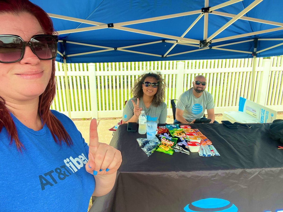 Wanda Sofia Martinez (@wandusofiala) on Twitter photo Team Winter Park out Fiber Flexing🔥🔥 #winteriscoming #OneFLA <a href="/JaysonGuerrier/">Jayson Guerrier</a> <a href="/reynaolivo1/">Reyna Olivo</a> <a href="/One_FLA/">OneFLA</a> <a href="/zizigomez/">Zizi Gomez</a> Team Winter Park out Fiber Flexing🔥🔥 #winteriscoming #OneFLA <a href="/JaysonGuerrier/">Jayson Guerrier</a> <a href="/reynaolivo1/">Reyna Olivo</a> <a href="/One_FLA/">OneFLA</a> <a href="/zizigomez/">Zizi Gomez</a>