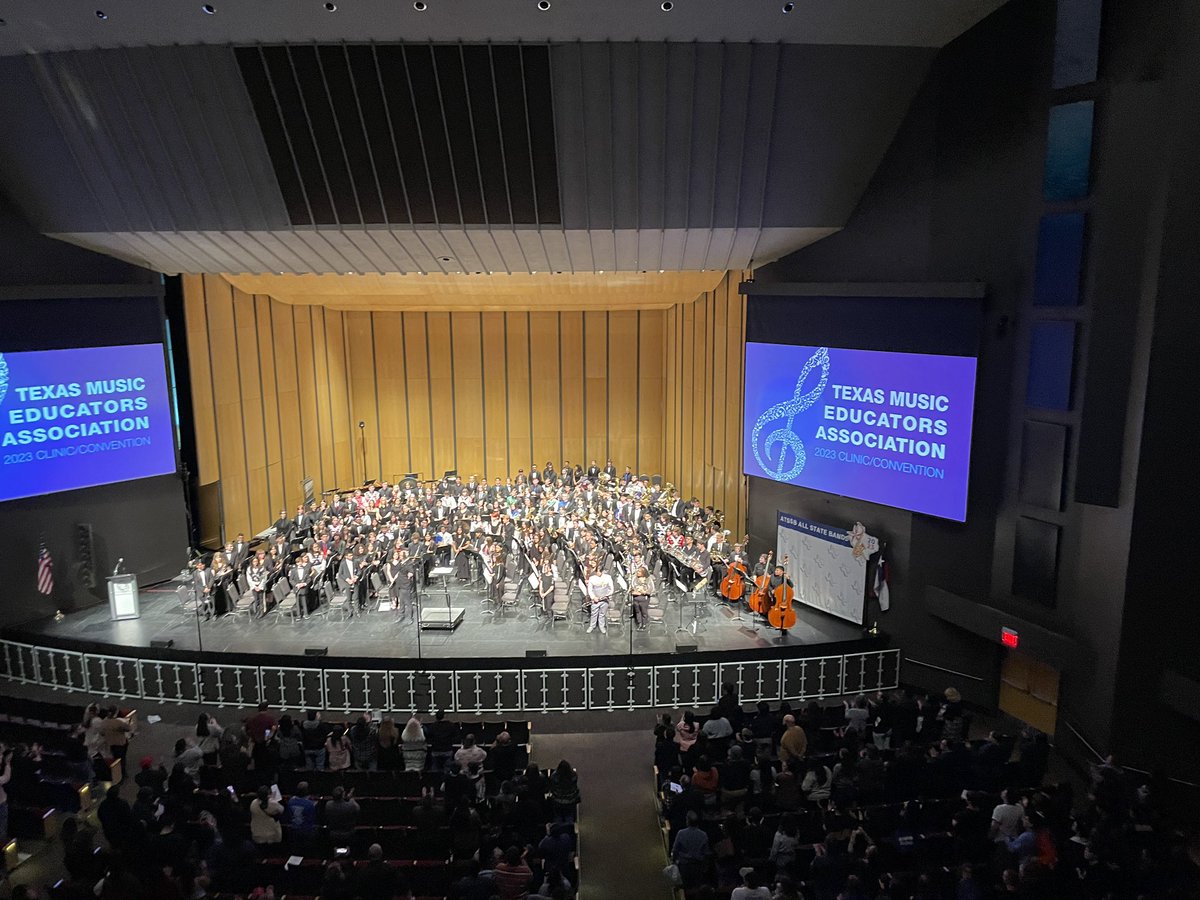 Heidi Bundick represents Lake View High school at the All-State Symphonic Band concert today. It was amazing!!! <a href="/SanAngeloISD/">San Angelo ISD</a> <a href="/sa_lakeviewHS/">Lake View High School</a>