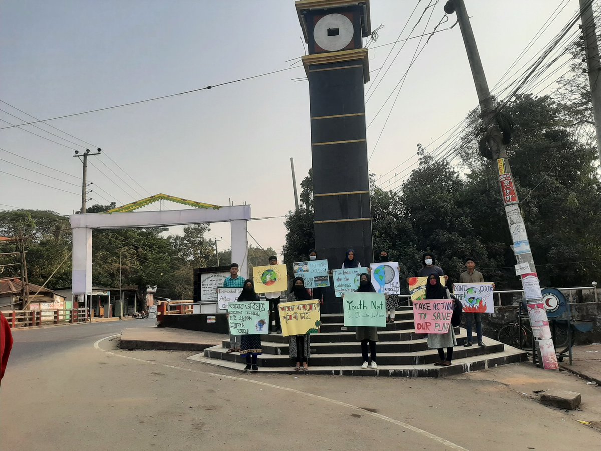 Dipro_Dhar's tweet photo. 🚨 Next Global Climate Strike Calling!!!!!
0️⃣3️⃣.0️⃣3️⃣.2️⃣0️⃣2️⃣3️⃣
#ClimateStrike
📍Moulvibazar,🇧🇩
❌Stop Finance in Fossil fuel
#stopfosilfuel
#TomorrowIsTooLate
#YouthNet
@YouthNet4CC @SohanBMYP
@GretaThunberg @SaleemulHuq2 @FFF_Bangladesh @Fridays4future https://t.co/IUwrrz2XX9