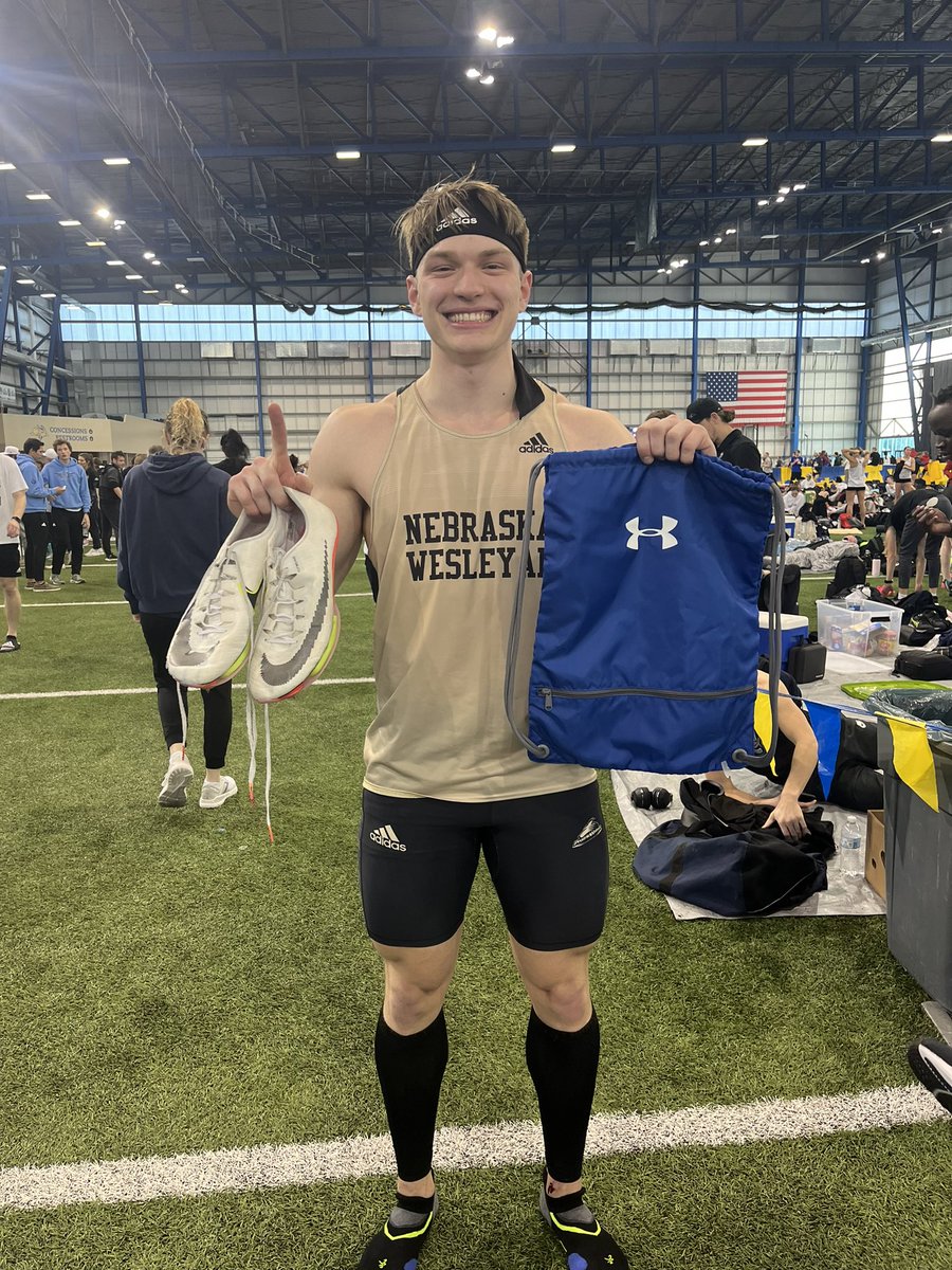 nwutfxc's tweet photo. 🌹💐SCHOOL RECORD🌹💐

Eli Etherton wins the SDSU CLASSIC with a NATIONAL LEAD time of 8.05 and ANOTHER school record!

💼secured…division doesn’t matter!

#nwutf #pwolfnation https://t.co/1ZCjCjhED5
