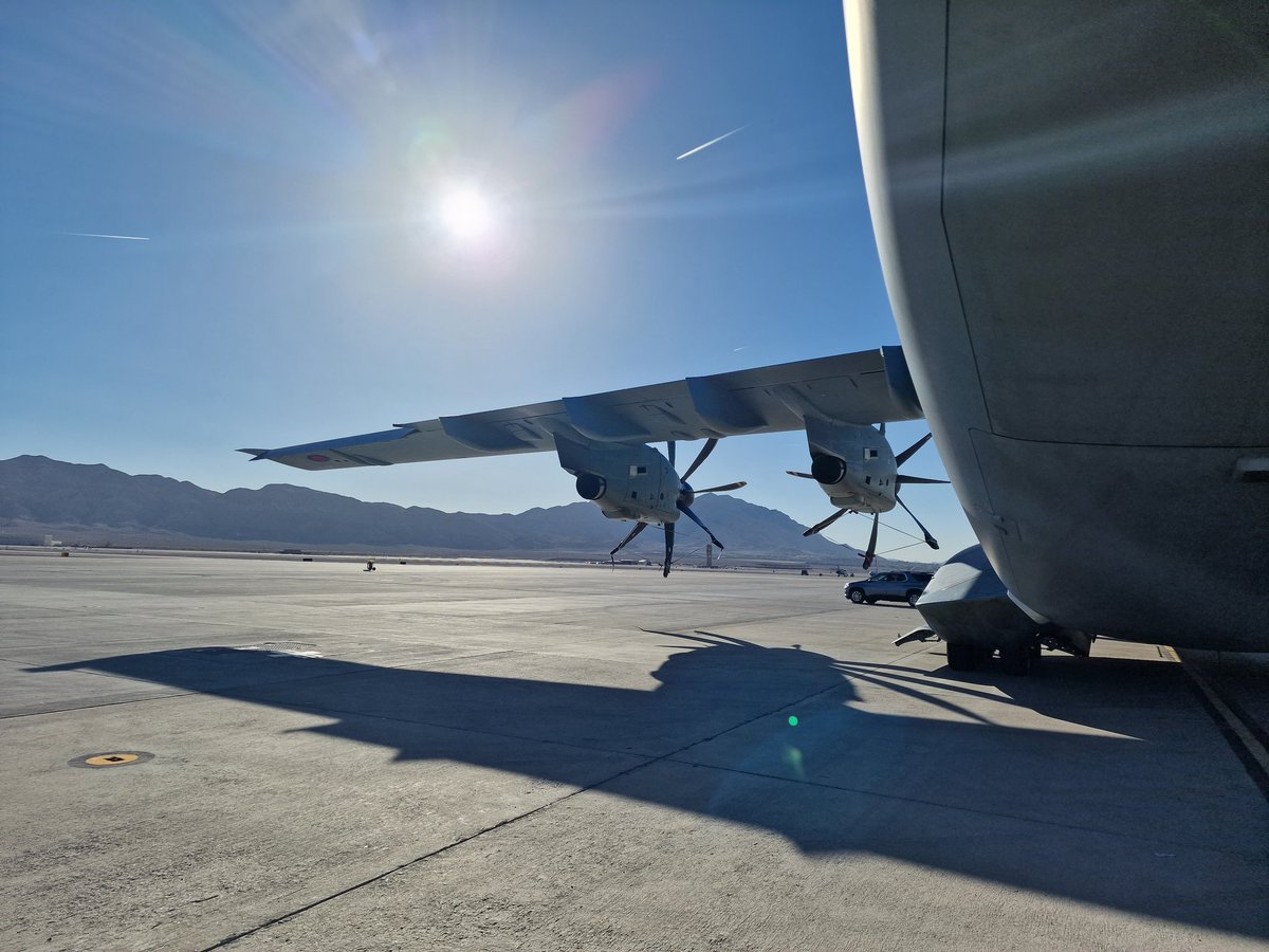 AviationA400m's tweet photo. #Aviation #A400m #Military https://t.co/FqYYI4XSwn