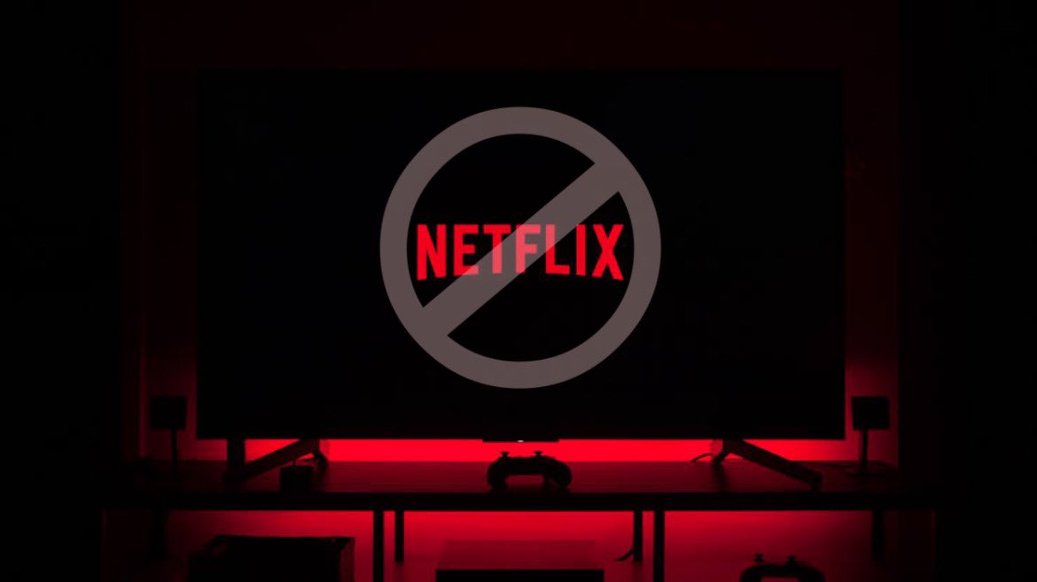 NETFLİX sadece Türkiye’den aylık 200-300 milyon TL arasında para kazanıyor.
FAKAT SADECE 6 milyon TL bağışta bulundu.

Böyle günlerde yardımın azı çoğu olmaz diyen varsa uzak dursun benden

Üyeliğimi iptal ediyorum.
#netflixboykot #NetflixTurkiye #Netflix