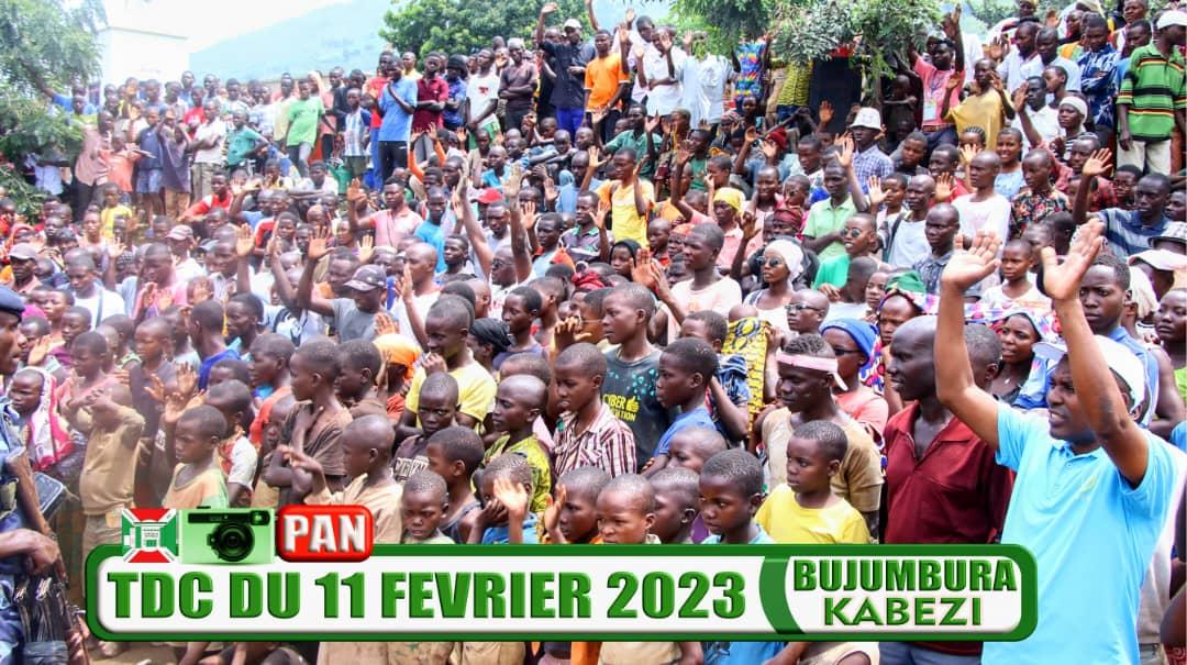 nshingamateka's tweet photo. 1️⃣ Ce samedi, 11 février 2023, le Président de l'A.N a effectué les travaux de développement communautaire à #Migera en commune #Kabezi de la province de #Bujumbura. Il s'agit du pavage d'un hangar qui fera office de marché moderne. https://t.co/wzmWk0sVnG