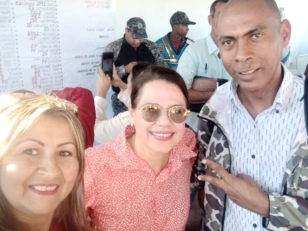 ComunaManguito's tweet photo. @eekhout_blanca @EekhoutBlanca @NicolasMaduro @olamirandina @VamosMiranda @VTVcanal8 @Mippcivzla @PSUVoficial @farith15 @dcabellor @avnve La Comuna Popular Socialista Chiliying del Manguito presente y consecuente con la Revolución, acompañados por nuestra Camarada Blanca https://t.co/pXs6M6t2NJ