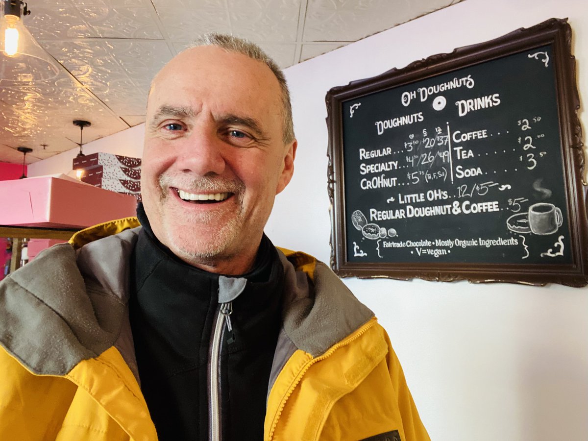 VisibleThink's tweet image. I am thinking if locally crafted hugely popular @OhDoughnuts are good enough for @JustinTrudeau then who am I. The butter cream chocolate doughnut was outa this world good, and so too we’re the staff, can see why this place was jumping. #YWG