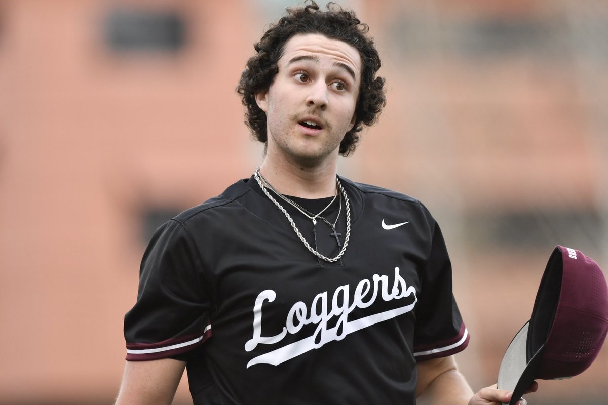 Brian Murphy (@candideyephoto) on Twitter photo Cindric finishes the game; Loggers win 11-1 // <a href="/PS_baseball/">Puget Sound Baseball</a> vs <a href="/caltechbaseball/">Caltech Baseball</a>
#GoLoggers #LoggerUp <a href="/PSLoggers/">Puget Sound Loggers</a> <a href="/NorthwestConf/">Northwest Conference</a> <a href="/theSCIAC/">theSCIAC</a> <a href="/CaltechBeavers/">Caltech Beavers</a> <a href="/d3baseball/">D3baseball</a> <a href="/PNW_CBR/">PNW College Baseball Report</a> ⚾️🪓
(📷 © CandidEyePhotography.com) Cindric finishes the game; Loggers win 11-1 // <a href="/PS_baseball/">Puget Sound Baseball</a> vs <a href="/caltechbaseball/">Caltech Baseball</a>
#GoLoggers #LoggerUp <a href="/PSLoggers/">Puget Sound Loggers</a> <a href="/NorthwestConf/">Northwest Conference</a> <a href="/theSCIAC/">theSCIAC</a> <a href="/CaltechBeavers/">Caltech Beavers</a> <a href="/d3baseball/">D3baseball</a> <a href="/PNW_CBR/">PNW College Baseball Report</a> ⚾️🪓
(📷 © CandidEyePhotography.com)