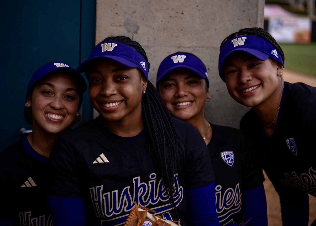 Madison Huskey on Twitter "Cali dawgs! More softball tonight at 7pm 💜"