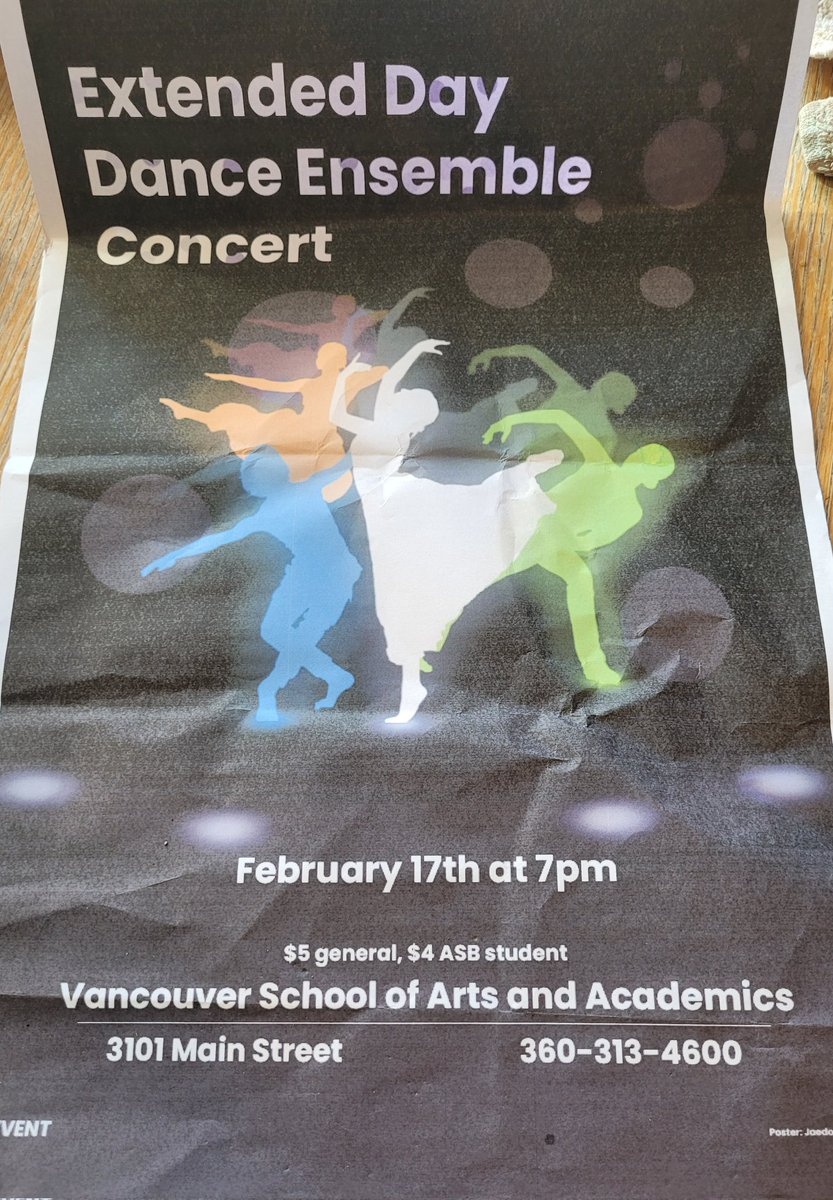 Hurricanejb1's tweet photo. VSAA's Extended Day Dance Ensemble will be preforming this week at 7pm!
3 of my kids will be preforming and 1 will be doing lights!  It will be a great show! https://t.co/FXLpvayLc8