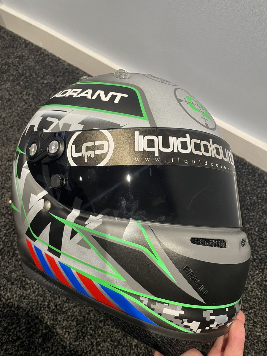 Fifakill_'s tweet photo. Won the $100,000 Solo Yolo back in December on Caldera so Quadrant went CRAZY and got me this gift! It is SOOO CLEAN!!!❤️ Thank you so much @Quadrant @LandoNorris I’m ready for my next karting session😎👀🔥 https://t.co/BaxEYAG54z