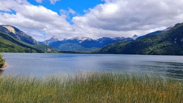 Lago las torres región de Aysen... Chile