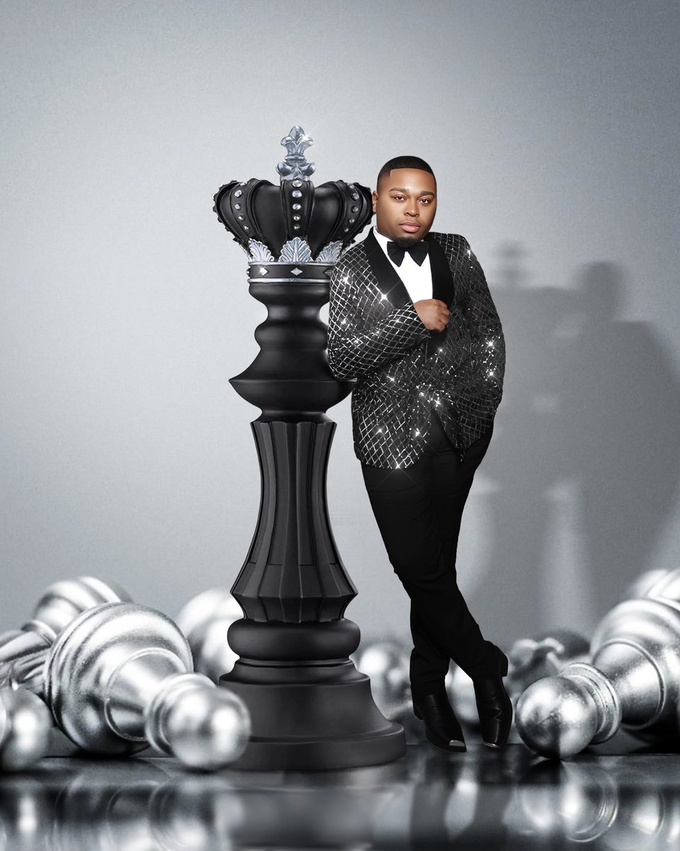“Chess, not checkers.”♟️
happy 23rd birthday to me!🎂
