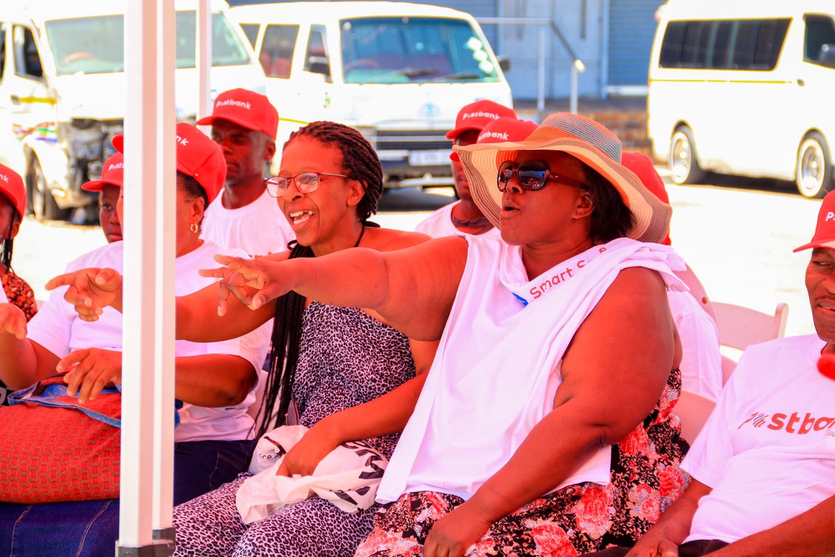 Postbank_ZA's tweet photo. Thank you to the people of Gugulethu and @OfficialSASSA. We managed to help everyone that had problems with accessing their grants while we continued with the electrifying musical stage play titled “Ke Nako - Respect A Cent”

Postbank ~ Your Bank

#StateBank
#Postbank
#SmartSave https://t.co/rSUgHI7oY9