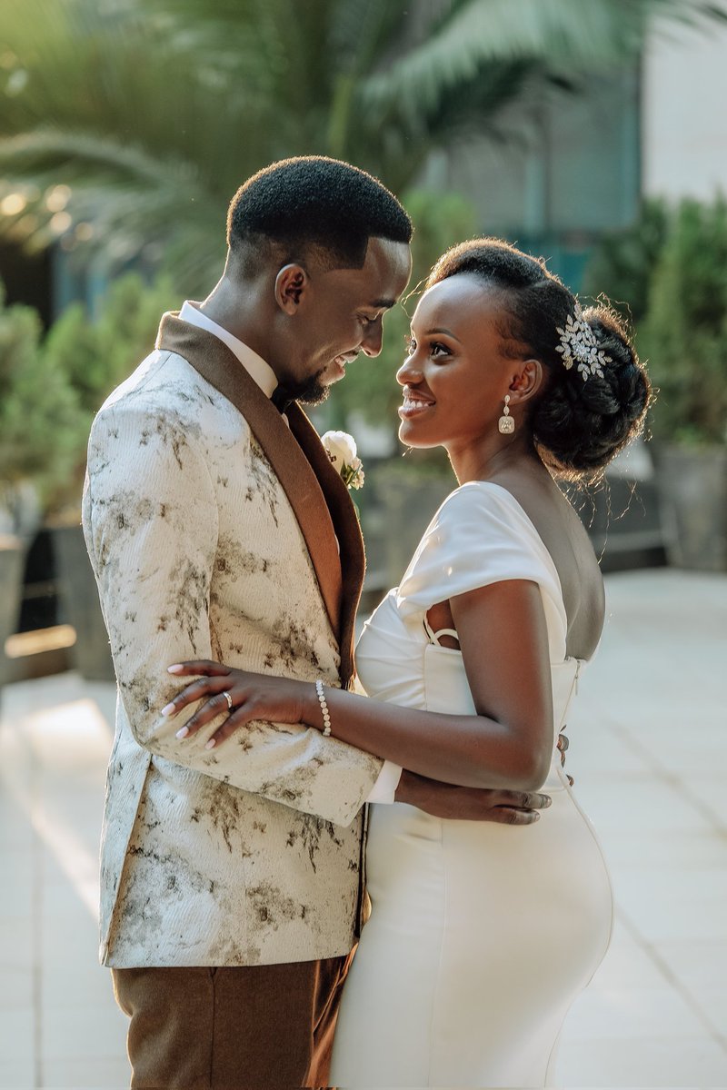 Peterakasingura's tweet photo. I last tweeted as a single man...

Look what the lord has done🥰 https://t.co/gVcein9RJ7