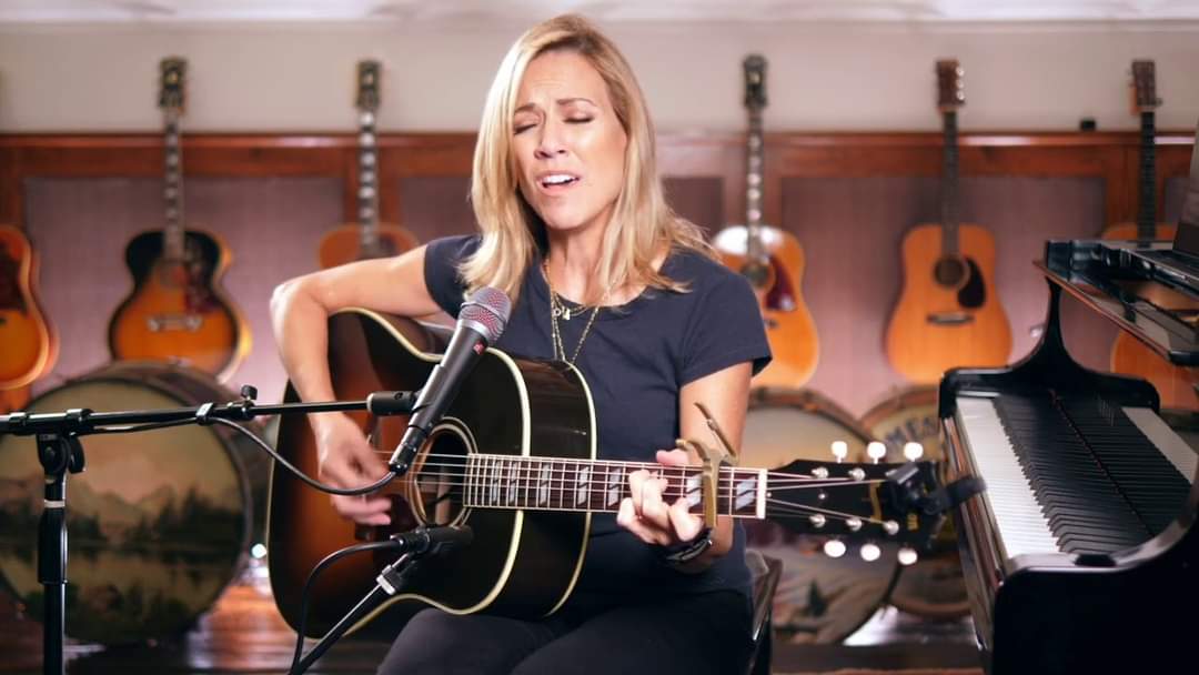 Happy birthday to Sheryl Crow who was born on this day in 1962 