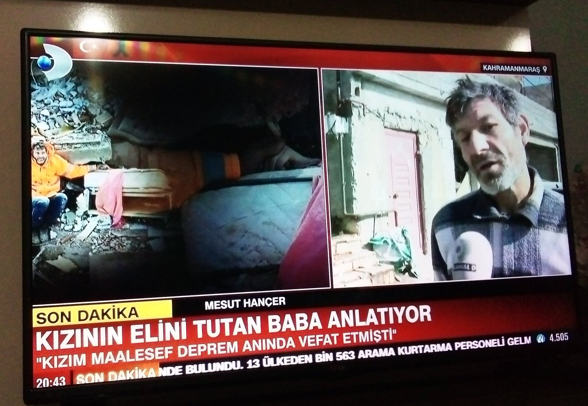 Kızının elini tutan baba enkazda kızıyla berbaer 7 kişiyi kaybetmiş kalacak yeri yokmuş akrabalarinda kalıyormuş akrabaları da kiracı çıkartmış şu an sokakta kalıyor ve barınma yerleri yokmuş yetkili birimler bir an önce babaya sahip çıksınlar acisini biraz da olsun sahiplenin!