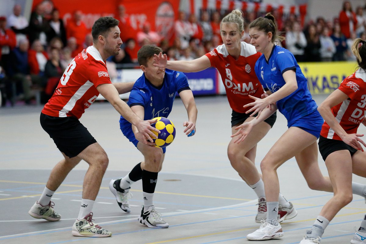 korfball's tweet photo. IMAGE GALLERY: Borgerhout/Groen-Wit KC, BEL - Floriant Merelbeke, BEL | #For3rdPlace | IKF #Korfball Champions Final | π· By Marco Spelten @actiefotografie
πΊ https://t.co/mmm8zaQrLa
π IKF #KCL Final | @Olympics
π 10-11.2.2023 | Delft, NED
π° https://t.co/eXgoCWBk0S #korfbal https://t.co/4HzYdQ7Fd6