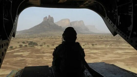 Demain dans #le69Inter de <a href="/CarineBecard/">Becard</a> et <a href="/EricDelvaux/">Eric Delvaux</a> : 

- à 7h50, Rosa Bursztein, humoriste, auteure du livre et du podcast "Les mecs que je veux ken"

- à 8h20, Niagale Bagayoko, politologue et Sonia Le Gouriellec, auteure de "Géopolitique de l’Afrique"