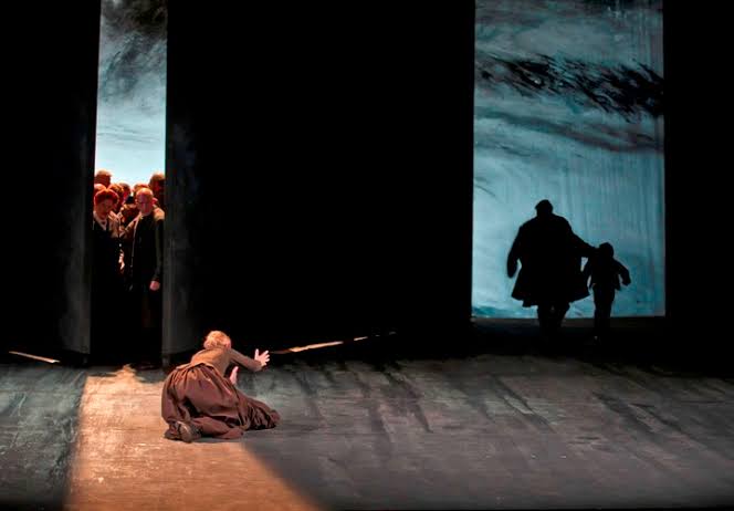 GabRangel75's tweet photo. Hoy en Palco Operístico: "Peter Grimes", de Benjamin Britten.  Palco Operístico se transmite en el 102.1 FM, Opus 102, sábado a las 17:00 hrs (UTC Méx). Vía internet en:   https://t.co/t6dJ3JFGWr https://t.co/FY2Af0FTZq