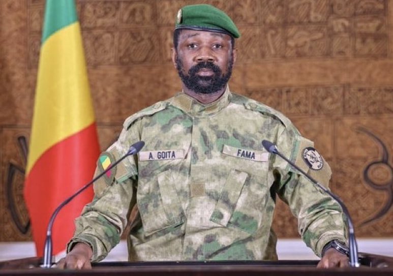 Gauthier_Pasq's tweet photo. 🚨#Mali Assimi Goita 
« Nous avons de l’or chez nous 🇲🇱 et si la CEDEAO refuse de nous réintégrer, nous sortirons de l’organisation et aussi de l’ueomoa avec notre propre devise comme au Nigéria 🇳🇬 » https://t.co/hvFy3BzUi9
