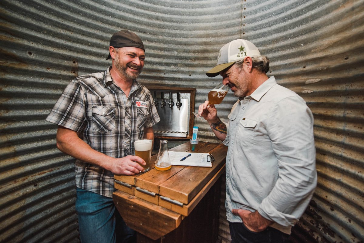 DENTONCBC's tweet photo. 🍺🧪🧬 In the famous words of Ron Burgundy, “It’s SCIENCE!” 🍺🧪🧬
#craftbeer #texascraftbeer #dentoning #cheers #beernmenu #brewery #ipa #craftbeerlover #local #drinklocal #brewing #craftbeer #beerfermentation #brewday #texascraftbeer #makebeer #brewkettle #brewerytour https://t.co/FpSrxcFsej
