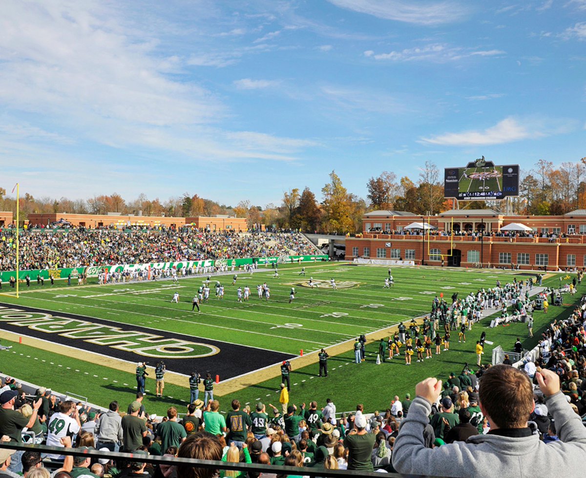 Kobe Branham (@kobebranham2) on Twitter photo After a great talk with coach <a href="/BiffPoggi/">Biff poggi</a> I am blessed to receive my 2nd D1 offer from <a href="/CharlotteFTBL/">Charlotte Football</a>.
<a href="/ARPrepSports/">Arkansas Prep Sports</a> <a href="/DannyWest247/">Danny West</a> <a href="/PrepRedzoneAR/">Prep Redzone Arkansas</a> <a href="/YusufHolloway/">YuTrainFitness</a> <a href="/Perroni247/">Brian Perroni</a> After a great talk with coach <a href="/BiffPoggi/">Biff poggi</a> I am blessed to receive my 2nd D1 offer from <a href="/CharlotteFTBL/">Charlotte Football</a>.
<a href="/ARPrepSports/">Arkansas Prep Sports</a> <a href="/DannyWest247/">Danny West</a> <a href="/PrepRedzoneAR/">Prep Redzone Arkansas</a> <a href="/YusufHolloway/">YuTrainFitness</a> <a href="/Perroni247/">Brian Perroni</a>