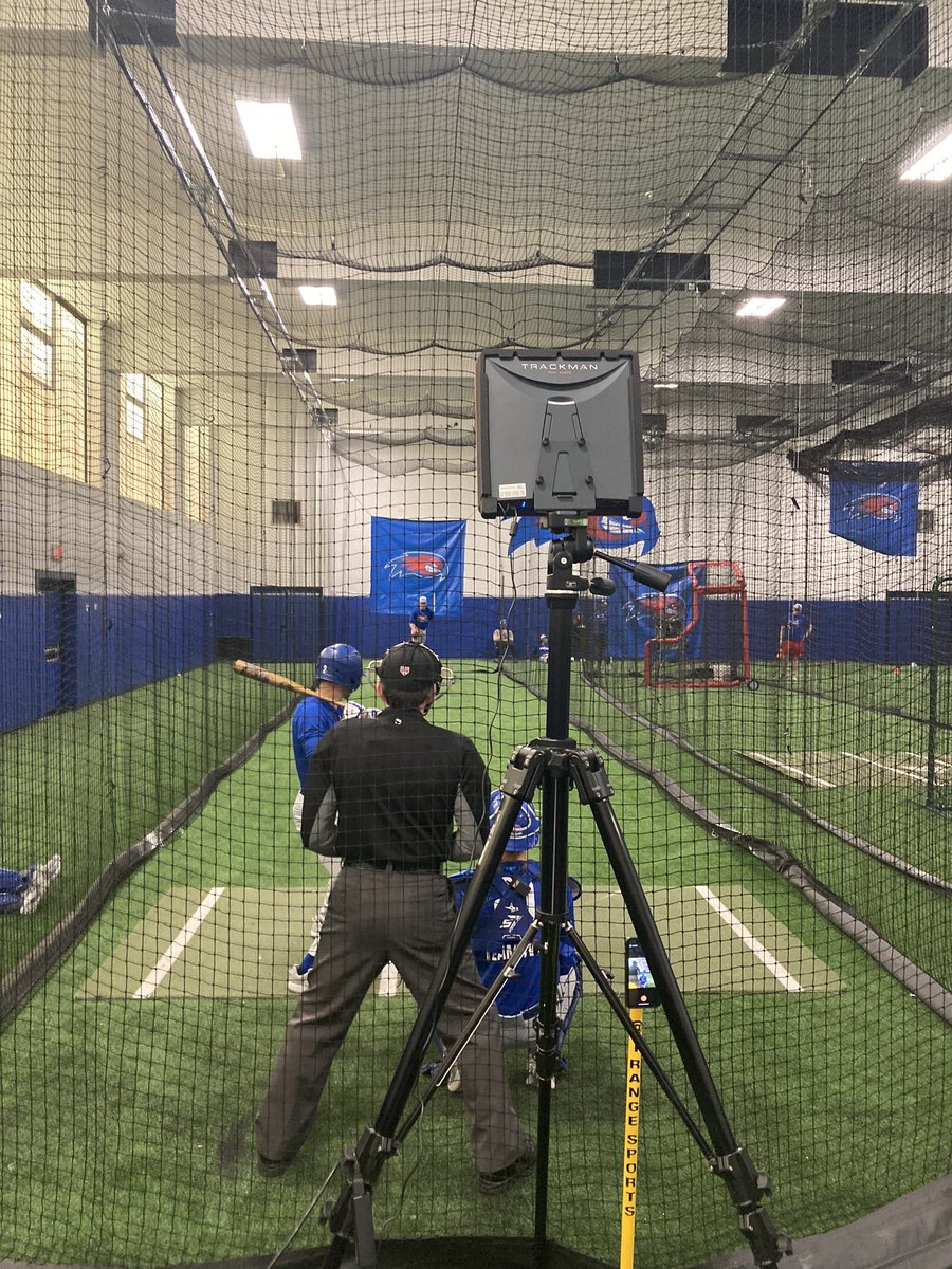 RiverHawkBB's tweet photo. New toy came in 👀
@TrackManBB 

#DigIn
#GoodDoneNext https://t.co/vnEqfeFXpL