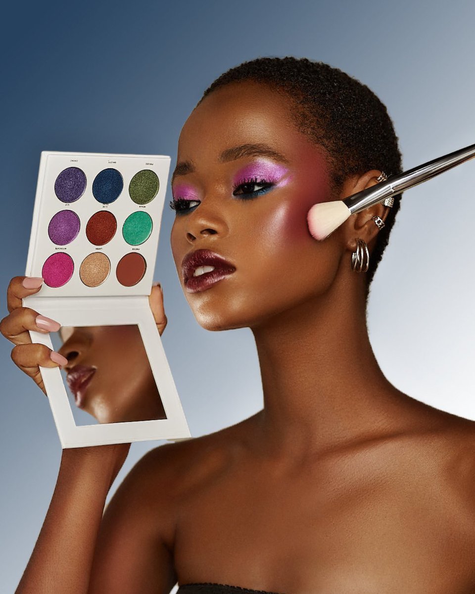 Loola Cosmetics tweet media