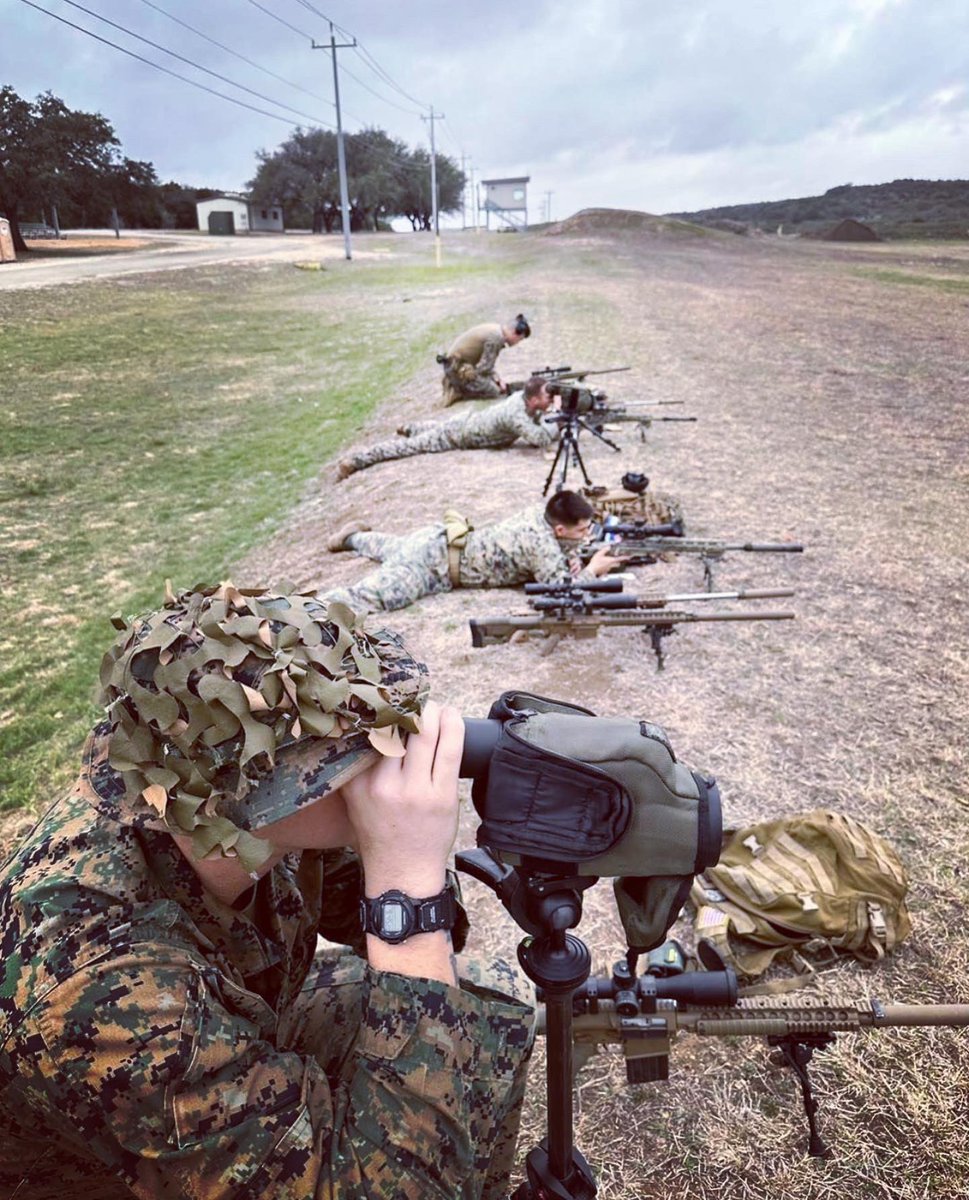 4th_MarDiv's tweet photo. Recon Marines and Sailors of 4th Recon Bn conducted a 5-day Precision Shooting Course designed to familiarize and test the M27 rifle with the Squad Combat Optic (SCO) and the new Recon Weapons Kit (RWK)
#usmc #usnavy #usmcrecon #soidc #reconsniperfoundation #navysarc #reddiamond https://t.co/8hFtHPAYrm