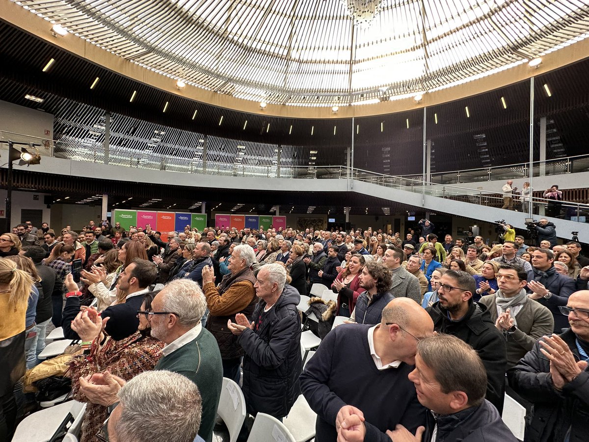 Nuestra Alcaldesa y presidenta del <a href="/Torremolinos_PP/">PPTorremolinos</a> <a href="/margadcm/">Marga</a> junto con el coordinador general <a href="/eliasbendodo/">Elías Bendodo</a> y la presidenta provincial del <a href="/PPMalaga/">PP Málaga</a> han recorrido estos 13 meses de gobierno con un balance de gestión y clave del proyecto de futuro. 
#torremolinos #PP