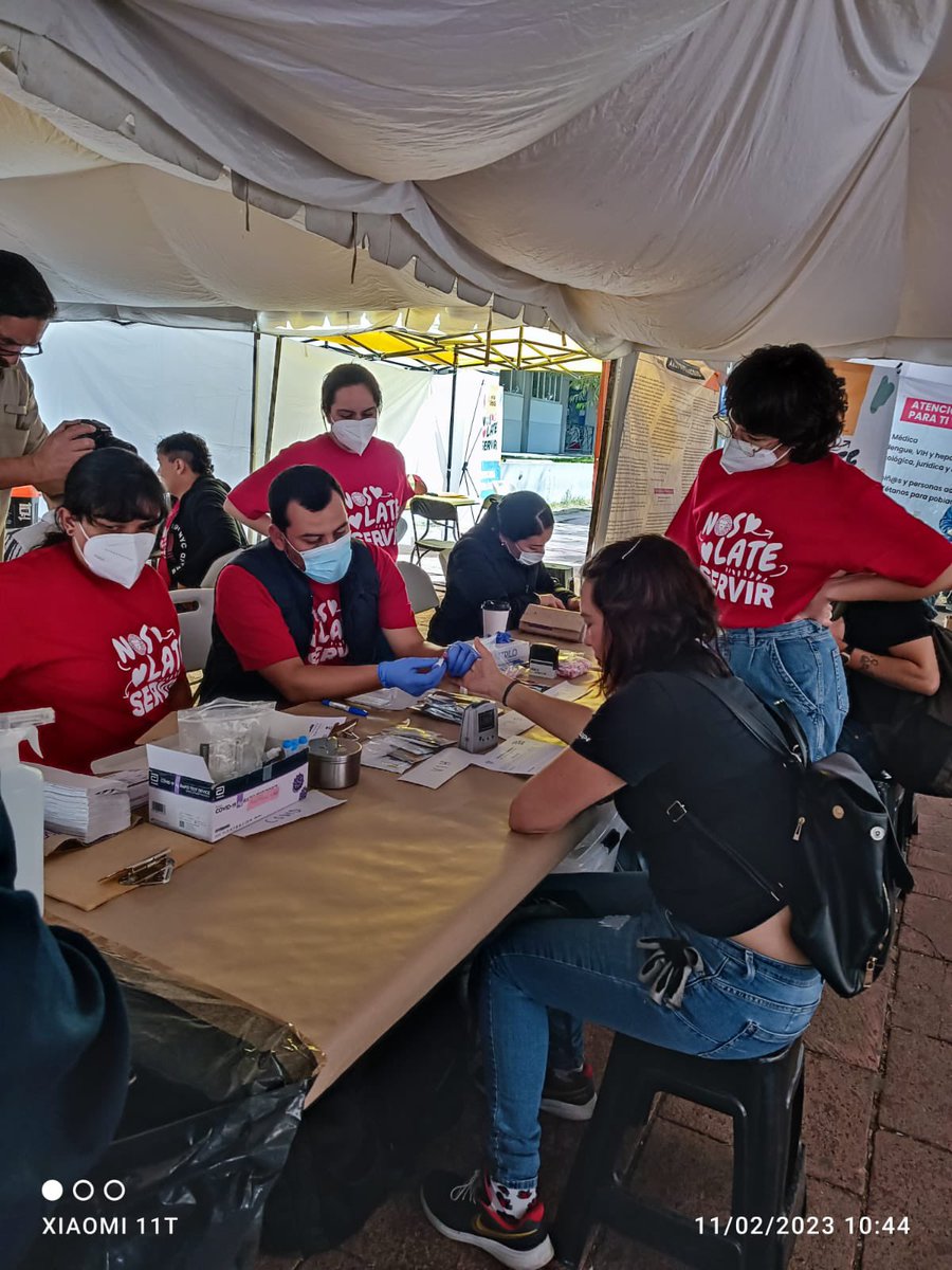 Hoy tocó la brigada a la comunidad y vecinos de la @Prepa7_UdG ❤️ Nos late servir 🦁 Cada vez crecemos más.