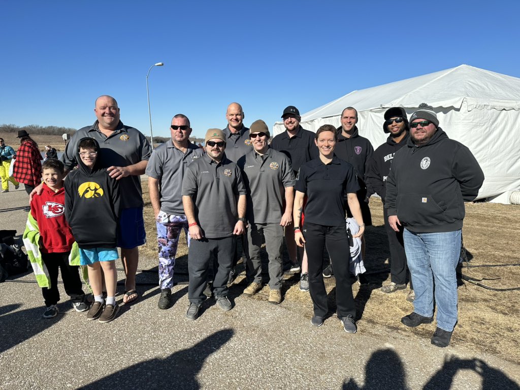 #BeBoldGetCold for the @sonebraska happened today! Freezing cold water didn’t stop us from taking the #PolarPlunge in support of the Special Olympics! @BellevuePolice Ofc Weber, Ofc Jansen, @OfcShiversBPD, @OfcGrubb and I were joined by @SarpySheriff members this year! 🥶🙌