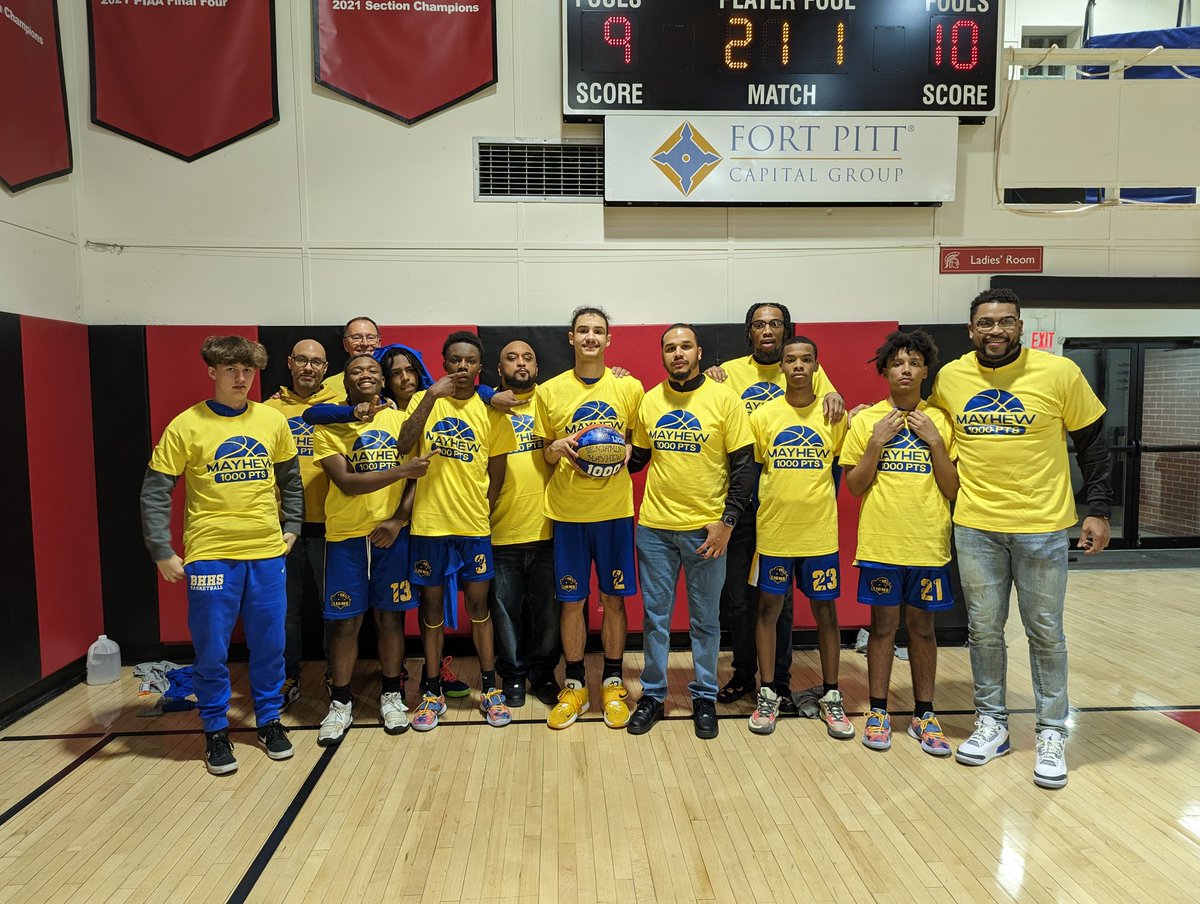 J.Mayhew tweet media