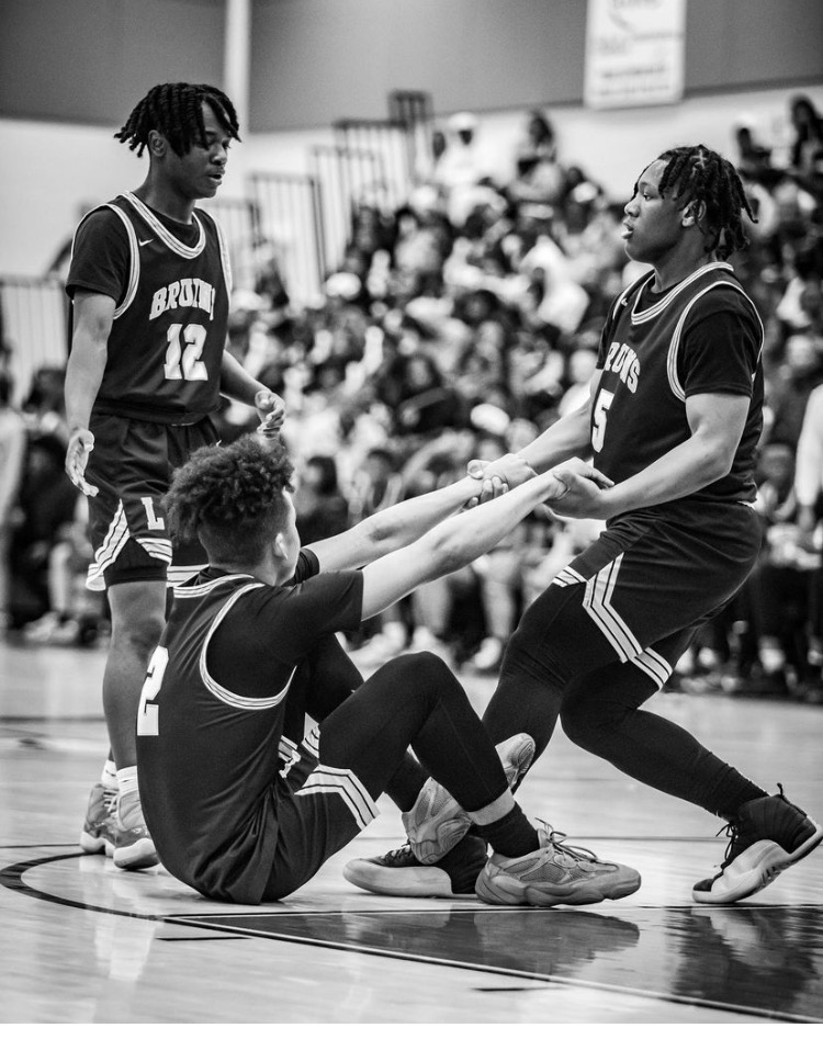 Class of 26!! #12 Malik Tinsley #5 RJ Brown and #2 Columbus Parker.
TRUSTANDBELIEVE!!
TRUSTTHEPROCESS!!