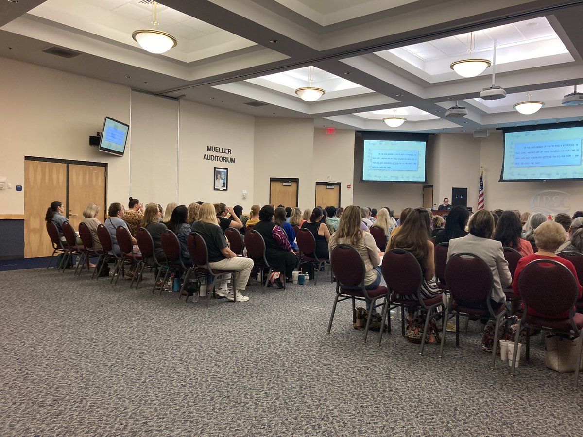 Brooke Flood tweet media