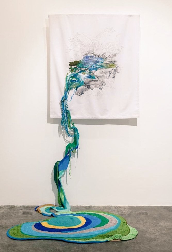 womensart1's tweet photo. Peruvian textile artist Ana Teresa Barboza #WomensArt https://t.co/vmSGfvA974