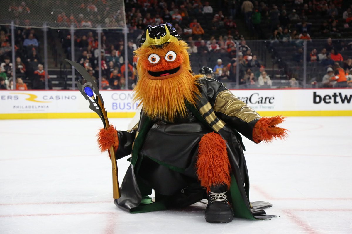 GrittyNHL's tweet photo. Loki Thiccc https://t.co/TwVbNm2cQY