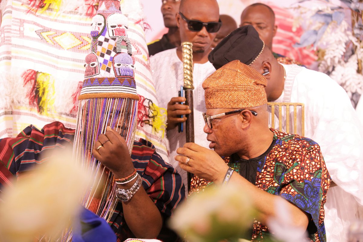 mlgca_lasg's tweet photo. Earlier today I was at Ibeju-Lekki LGA to represent Mr Governor; @jidesanwoolu at the coronation ceremony of His Royal Majesty; Alaiyeluwa, Oba Waliu Olasunkanmi; the Onibeju of Ibeju-Lekki Kingdom.
#ForAGreaterLagos
#IgbegaIpinleEko
#AjumoseNi
#mlgca
#BiBiiRe https://t.co/LJQpEf0nfe
