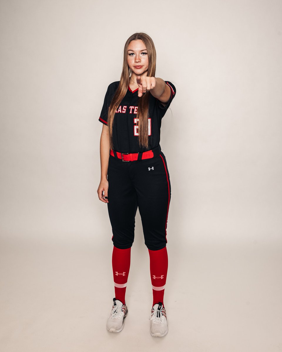 TexasTechSB's tweet photo. B1 | 🔴 1, 🌀 2

Two outs, runners on the corner. 

Ranci Willis comes in to work. 

#LiveTech | #WreckEm https://t.co/LWXwDopajQ