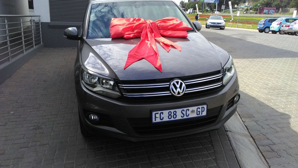 mpilo_simon's tweet photo. #SimonDrive
Imagine the car you are looking for, come looking for you.
Start calling l have the car you are looking for you. @McCarthyVW
#VwTiguan https://t.co/31EcX16MUJ