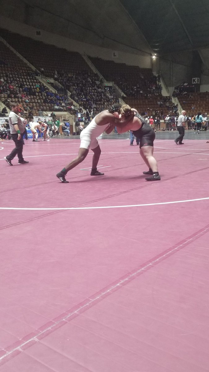 MrDLTJr's tweet photo. Congratulations to our very own Chris Moore! He finished 1st overall out of 13 heavyweights in the AHSAA Wrestling Super Sectionals. 💪🏾...Next up: State Finals in Huntsville, AL Feb 16-18. Great job Chris!!💚 @JDActivities
@JeffDavisHighS2 @dpmjdhs

#JDVols🥇🤼🏾‍♂️ https://t.co/nSwiExvyeQ