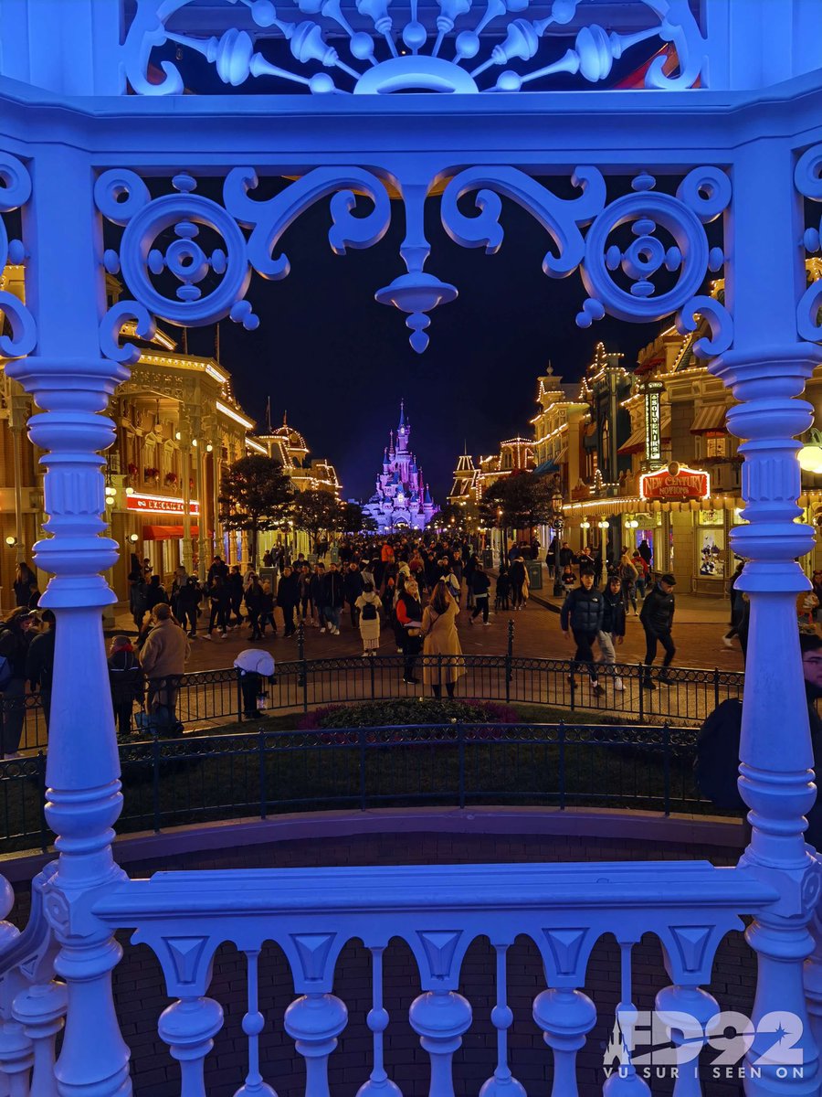 ED92Magic's tweet photo. ✨ 🏰 ✨ https://t.co/XoPcLHSqcq