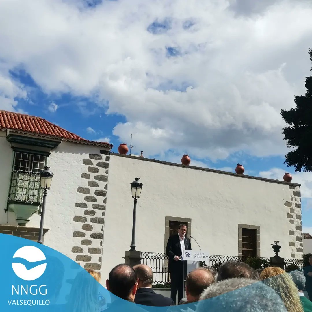 NNGGValsequillo's tweet photo. Nuevas Generaciones de Valsequillo de Gran Canaria disfruta y apoya a los compañeros de Telde, en la presentación de su candidato @Sergio_Ramos_A a la alcaldía del municipio.🇮🇨✨ https://t.co/Ql52JhPAws