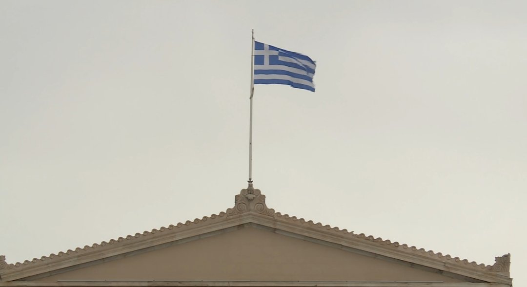 giuramat's tweet photo. Domani alle 11 appuntamento con #Estovest su #raitre. In onda il primo dei miei servizi dalla Grecia https://t.co/OT07oRYs9M