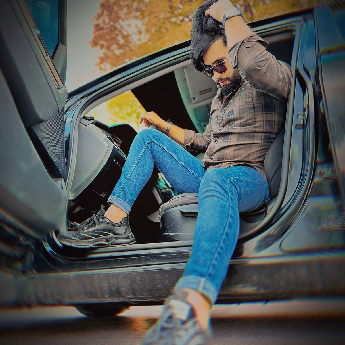 Mr_AssSaD's tweet photo. #NewProfilePic https://t.co/qgr93Q1pbS