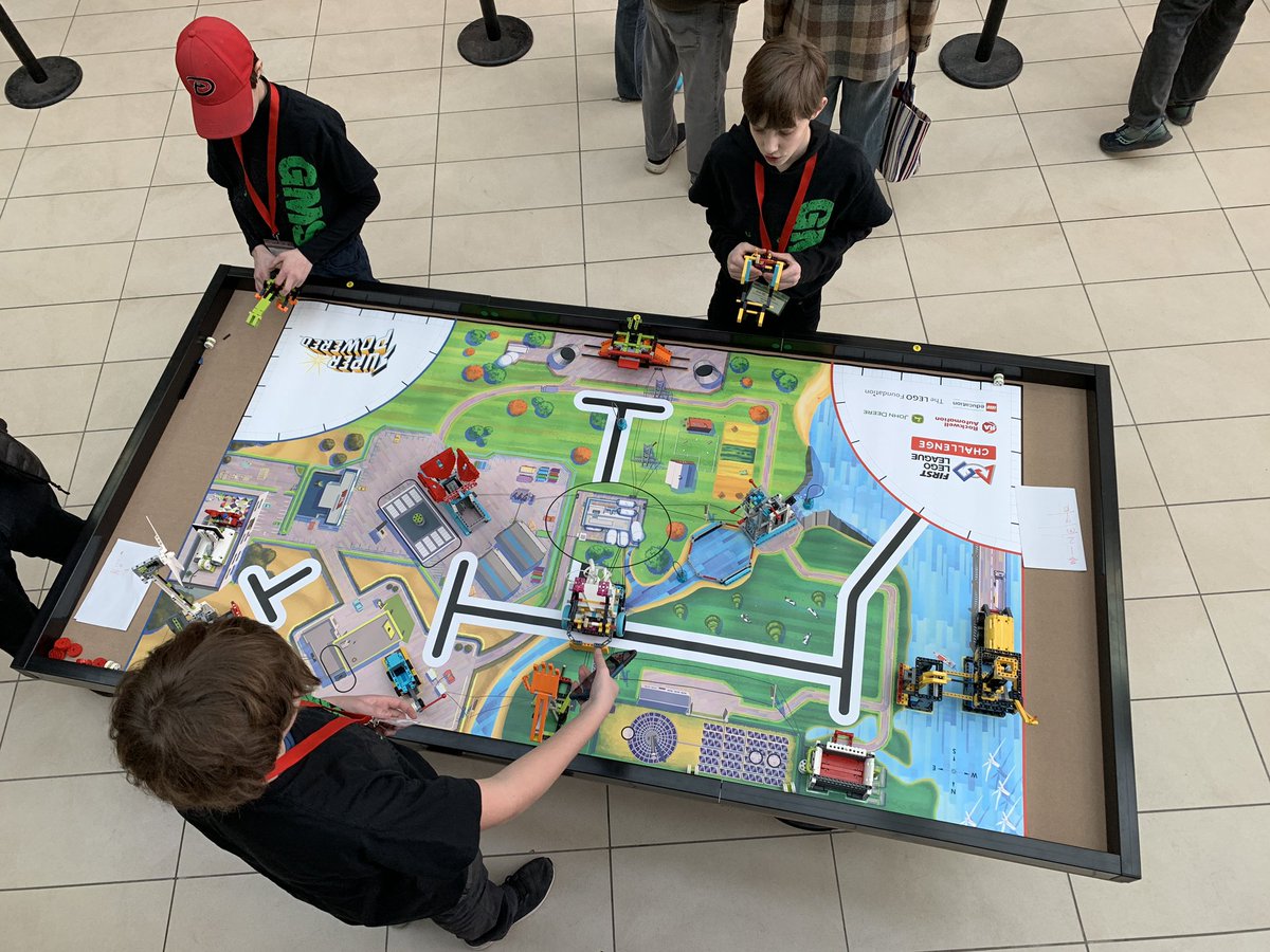 SD23News's tweet photo. Awesome robotics action today at @ubcokanagan with our #sd23collaborators learning to solve real world problems with @firstlegoleague robots! #CaringCommunities https://t.co/XOluVdzOc4