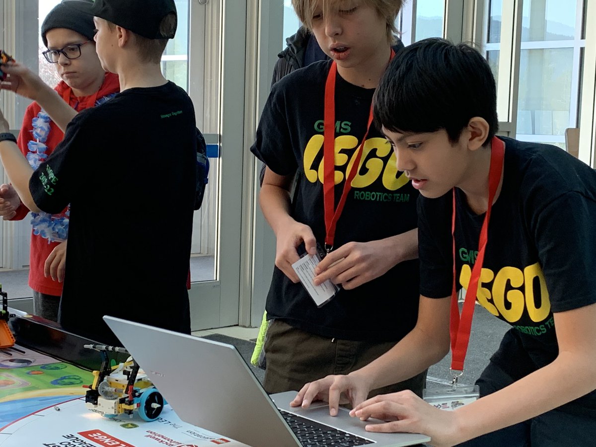 SD23News's tweet photo. Awesome robotics action today at @ubcokanagan with our #sd23collaborators learning to solve real world problems with @firstlegoleague robots! #CaringCommunities https://t.co/XOluVdzOc4