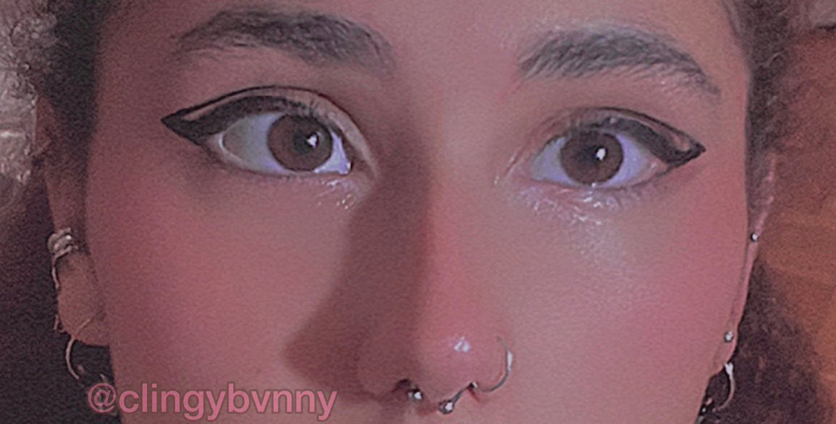 dumbbbvnny's tweet photo. new pinned :3 

｡ﾟﾟ･｡･ﾟﾟ｡
ﾟ。   dumb bunny
　ﾟ･｡･ﾟ
                (\_/)
                (•.• )
                 (___)

+.*☆ tati ☆*.+

˗ˋˏ°• ‘03 •°ˎˊ˗

✩‧₊*:・ sub ･:*₊‧✩

三 ・:*。pan/queer ・:*三

•*’([♡ + ↺ to be moots])’*• https://t.co/llVKGoKKWf