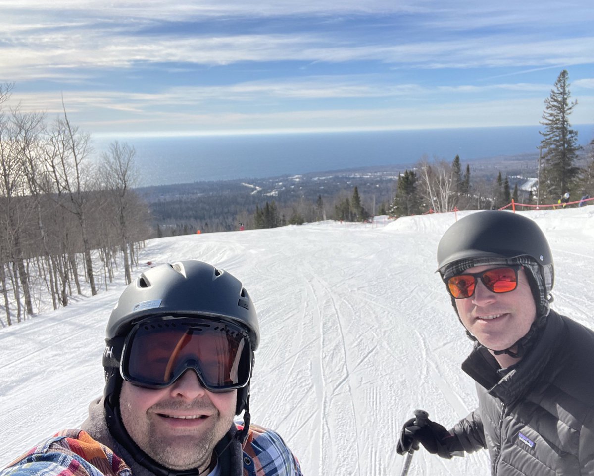 ErikAndersonMN's tweet photo. The skiing @LutsenMountains today is fabulous with temps approaching 40 degrees. The only problem is the paparazzi hounding us, but such is life when you hang with MN SS Teacher of the Year @mrgriggs_. #ehsgov https://t.co/r9G66DBQ4I