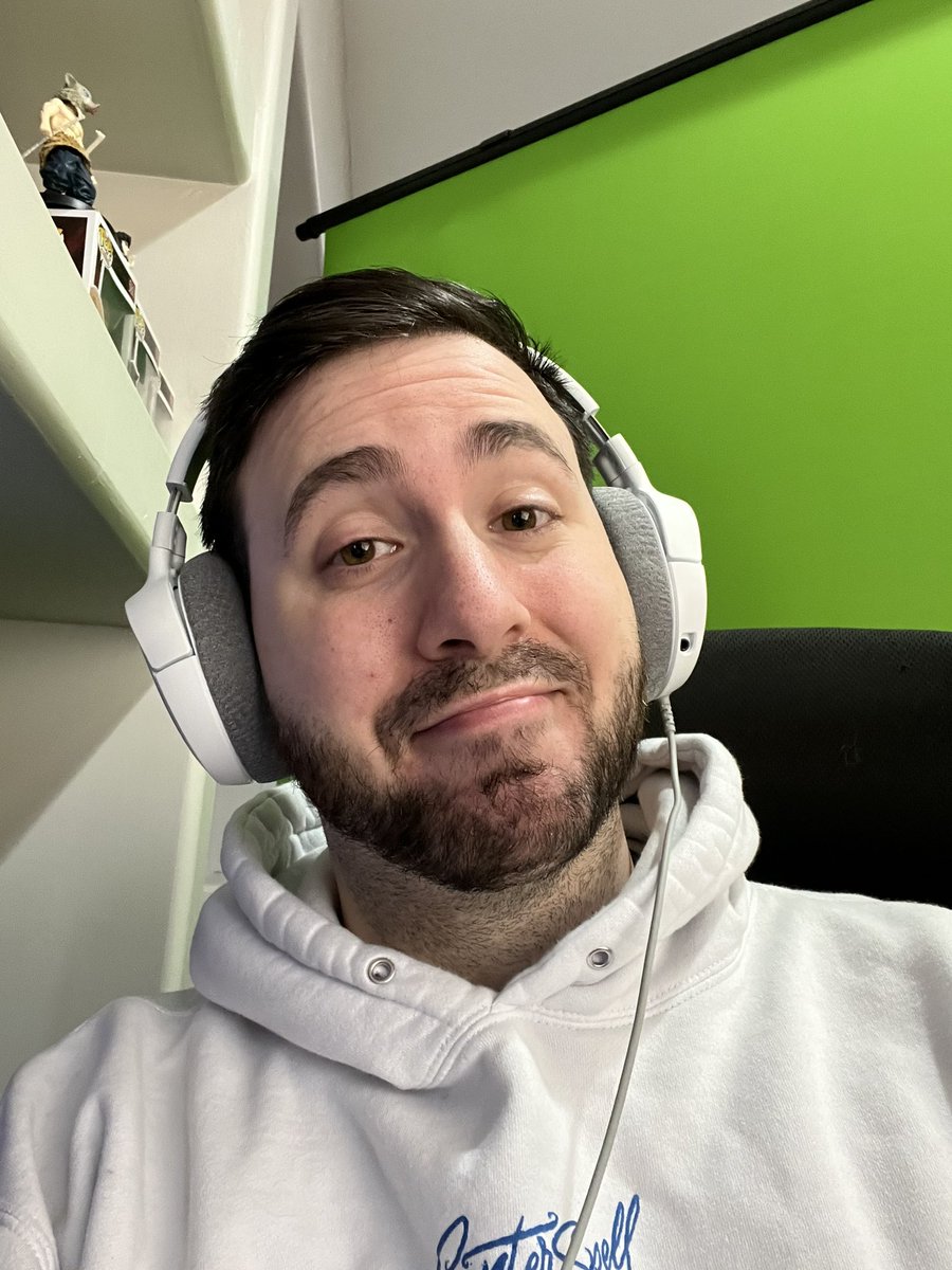 INoahDood's tweet image. Going live with dead by daylight on twitch. Later on I’ll swap to overwatch of forknife. Come by and say hi ❤️. #gaming #streaming #deadbydaylight #twitch #overwatch twitch.tv/inoahdood