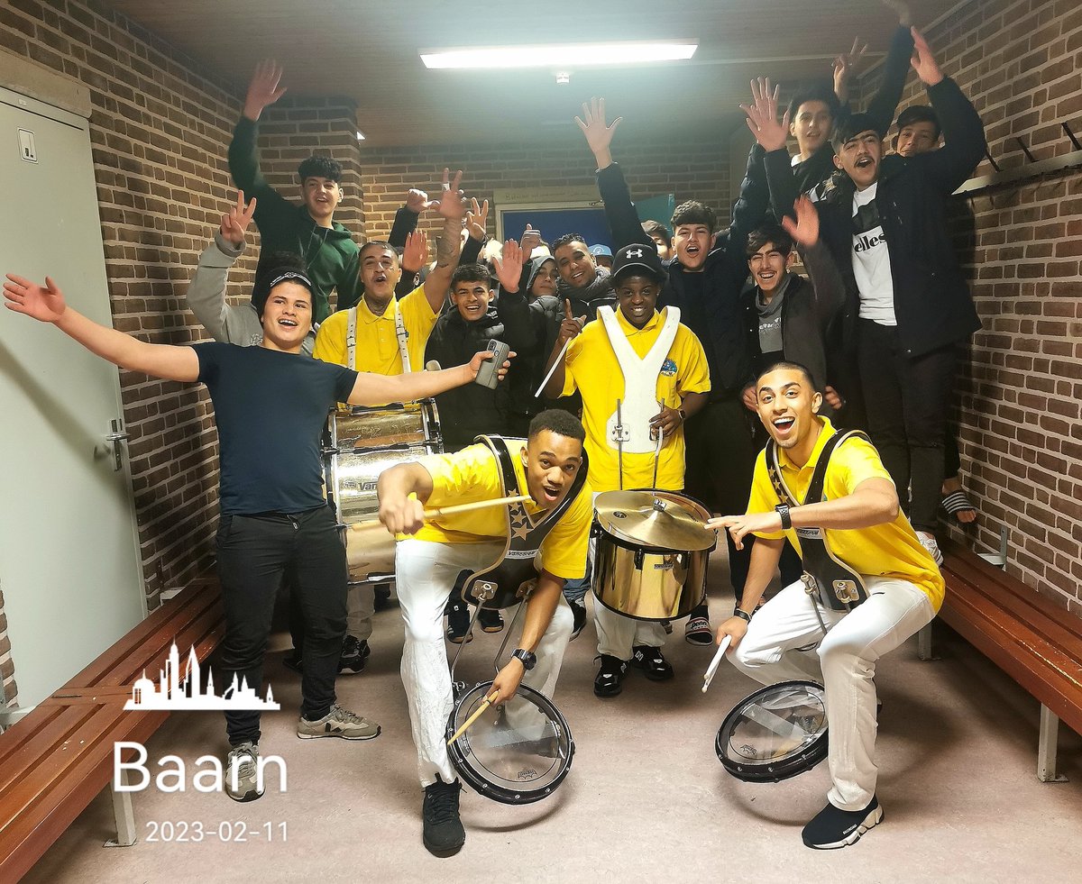 Caribbeanbrass's tweet photo. #jongeren #COA #muzikaal #verassen #percussie #show #kazerne #baarn https://t.co/vZbHIQHYyW